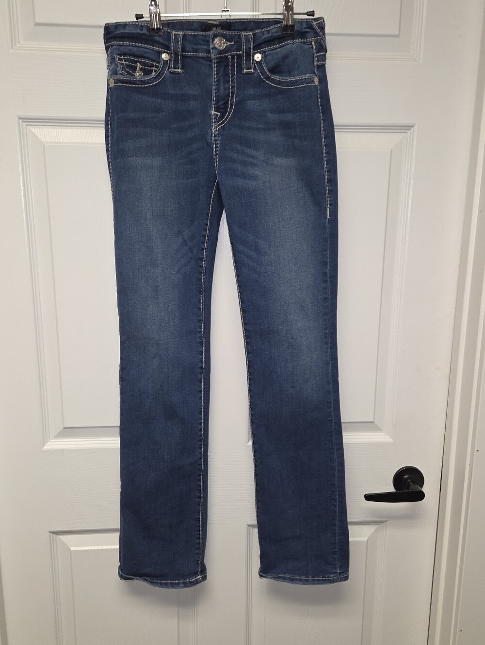 True Religion women's size 26 Billie mid-rise straight leg jeans